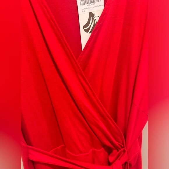 Very flattering red faux wrap red dress! Size xl - Picture 6 of 7